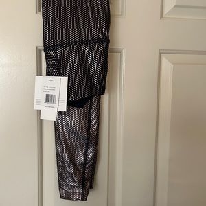 NWT Beyond Yoga High Waisted MIDI Leggings, Metallic, Navy Blue and Gunmetal, XS